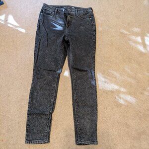 Women's Dark Grey Old Navy High Rise Rockstar Super Skinny Jeans